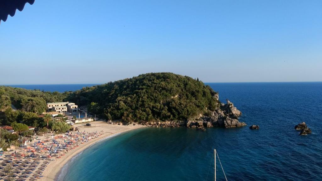 Theros Blu Sarakiniko (Epirus) Exterior photo