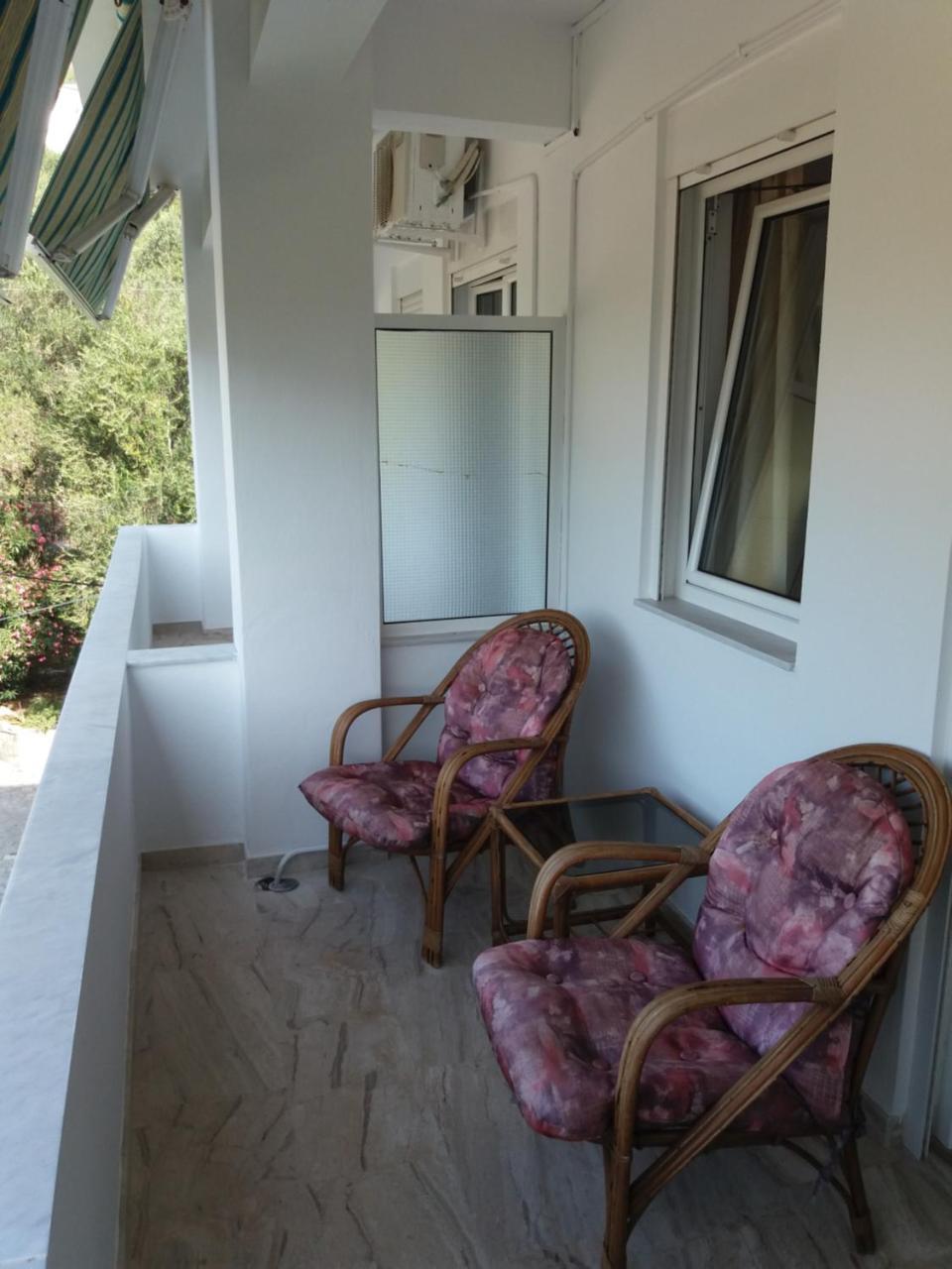 Theros Blu Sarakiniko (Epirus) Exterior photo