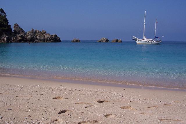 Theros Blu Sarakiniko (Epirus) Exterior photo